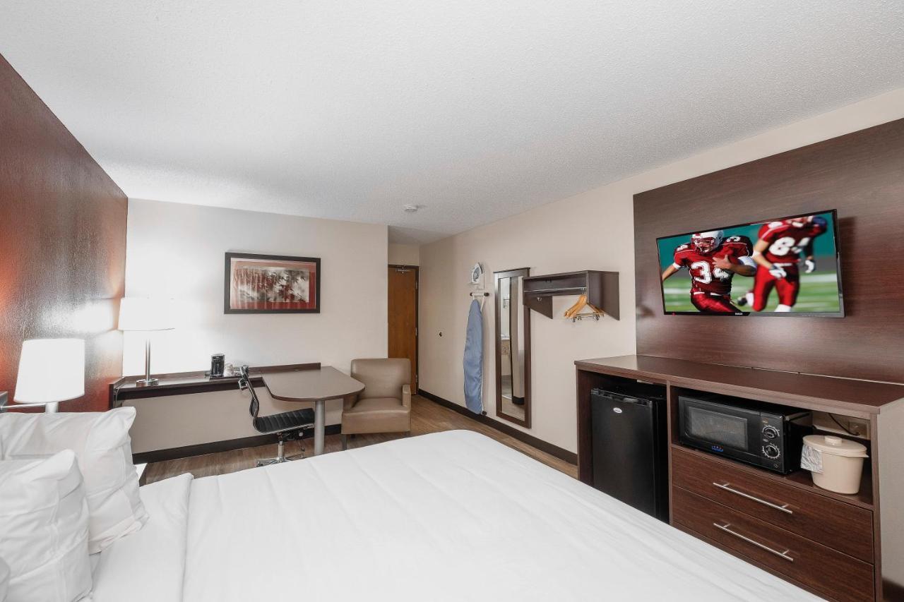 Red Roof Inn Бристол Екстериор снимка