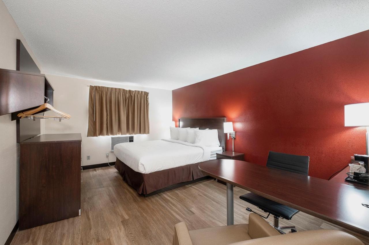 Red Roof Inn Бристол Екстериор снимка