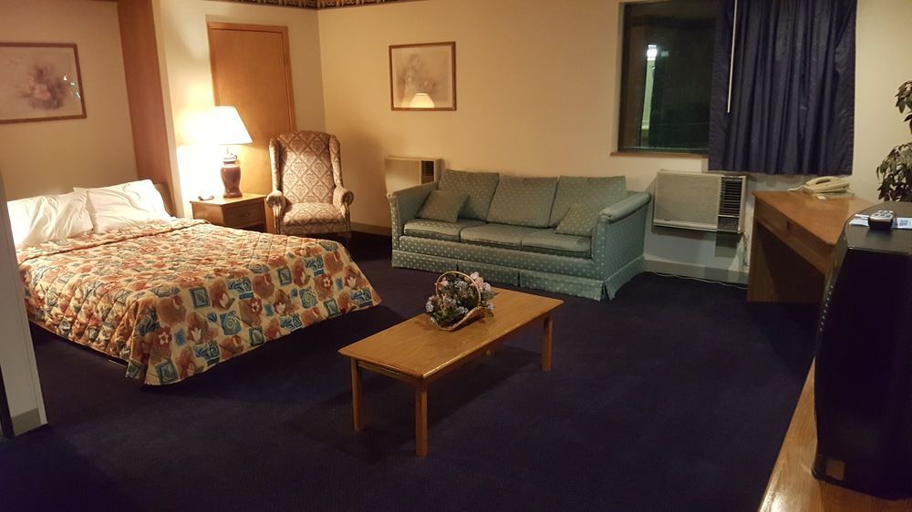 Red Roof Inn Бристол Екстериор снимка